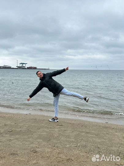 Официант-бармен