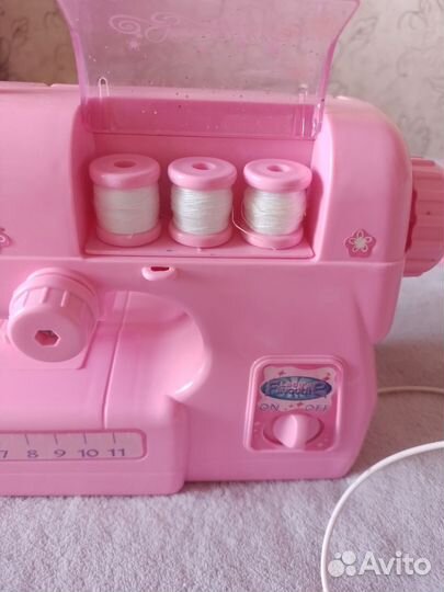 Детская швейная машинка