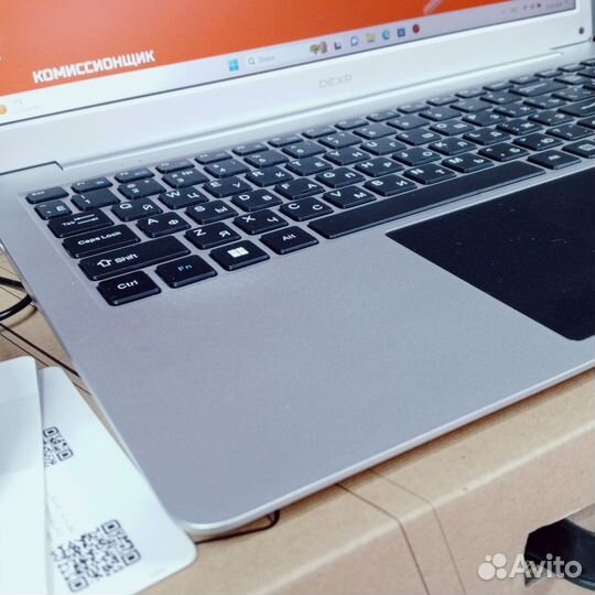 Ноутбук офисник свежий. SSD128 8ozu. Кгн65