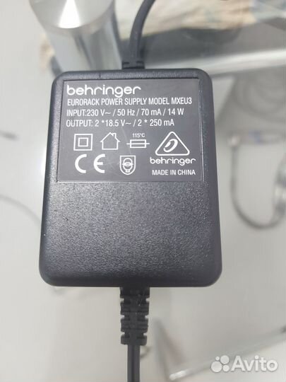 Микшер Xenyx Q802 usb