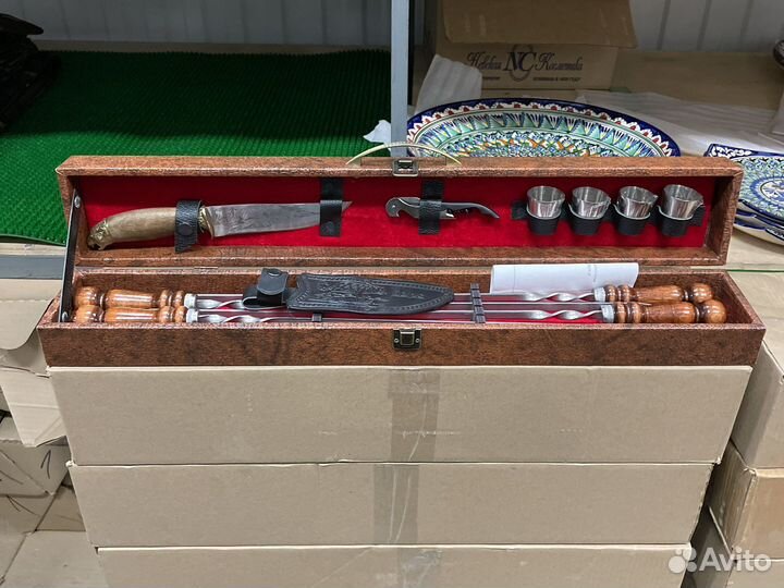 Набор шампуров в коробке