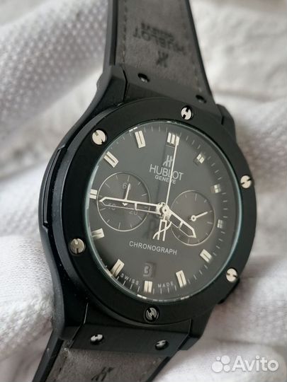 Часы мужские hublot