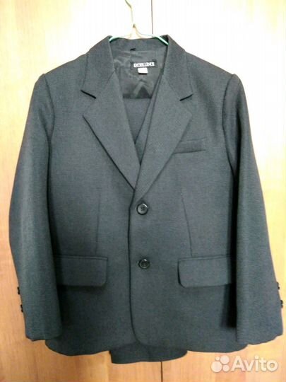 Школьный костюм