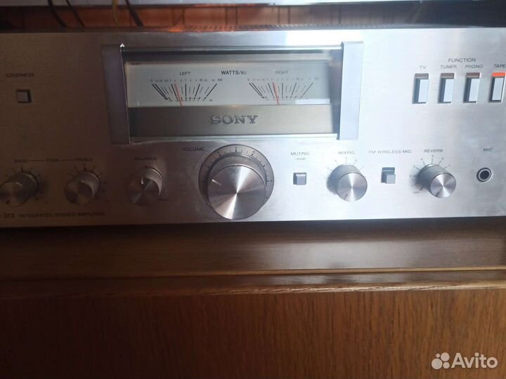 Акустику и усилитель