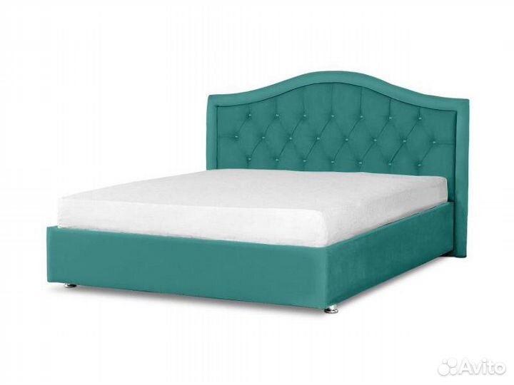 Кровать мягкая 