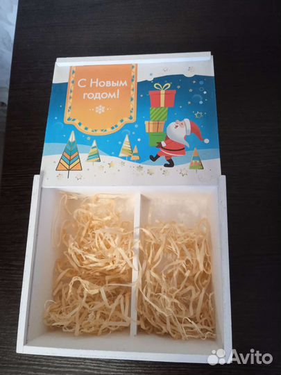 Шкатулка для новогоднего подарка