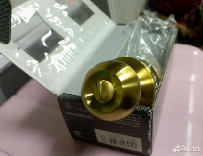 Дверные ручки межкомнатные с замком