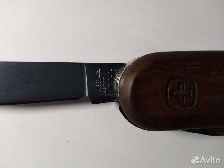 Нож Wenger EvoWood