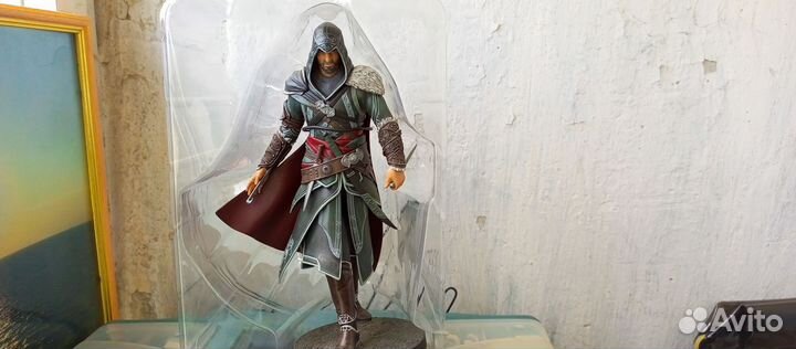 Assassin s creed фигурка