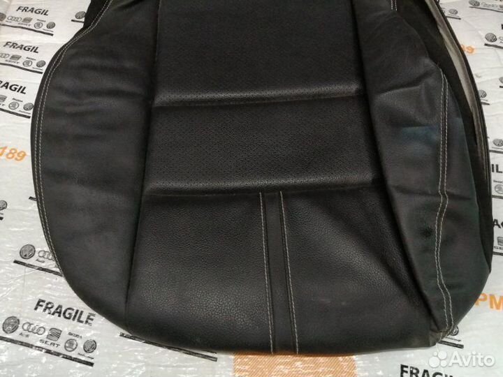 Обивка сидения кожа Mercedes-Benz C-Class W204