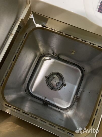 Хлебопечка LG hb-152ce бу