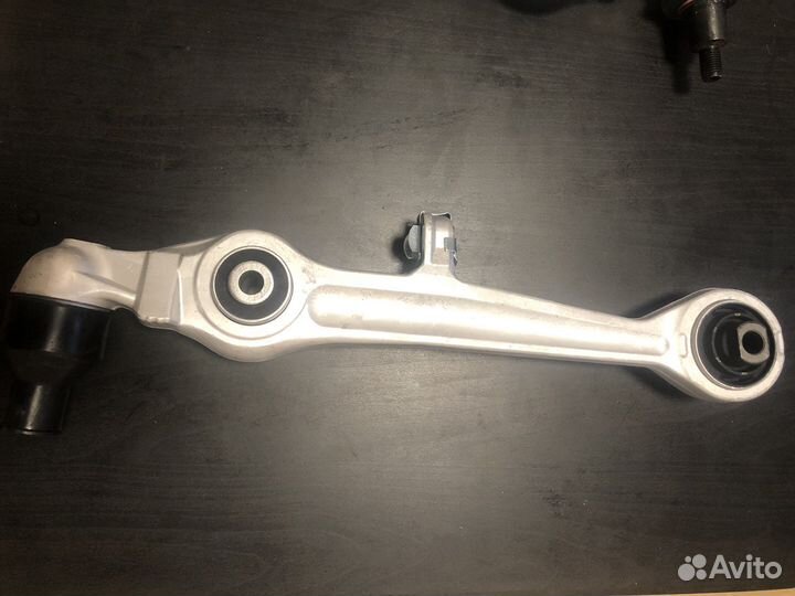 Рычаг подвески передний нижний audi Volkswagen