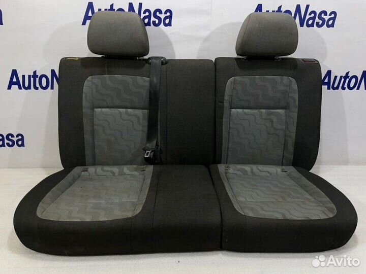 Сиденья задняя Skoda Fabia 2007-2015