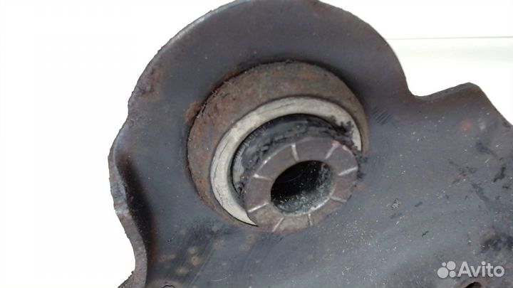 Рычаг подвески Renault Trafic, 2003