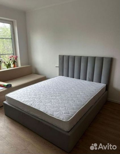 Двухместная мягкая кровать