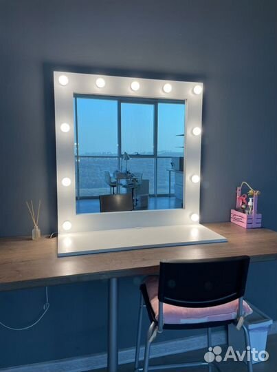 Аренда места бровиста/визажиста