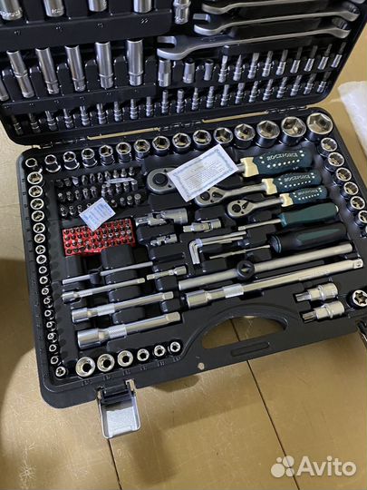 Набор инструментов Rockforce, 216 предметов