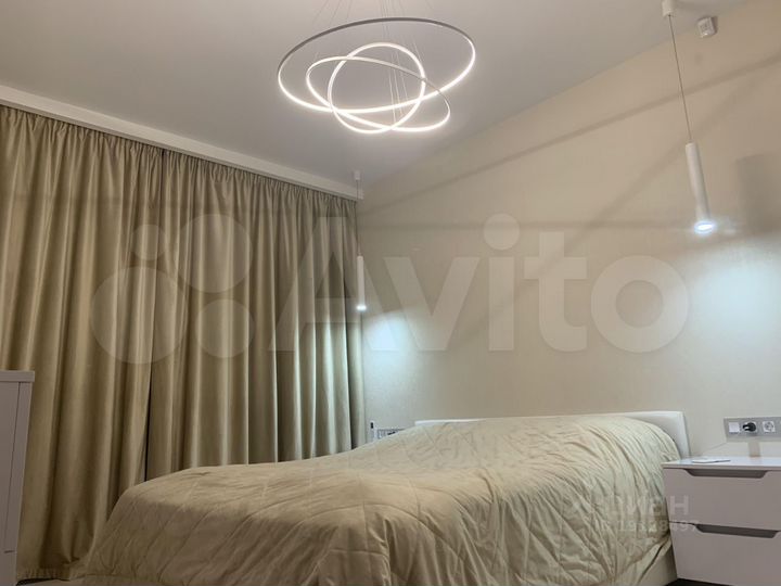 4-к. квартира, 92,6 м², 4/9 эт.