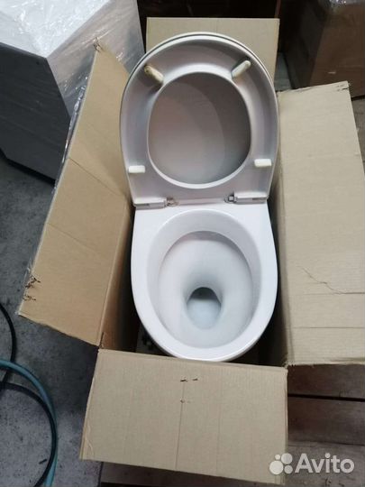 Унитаз с бачком бу