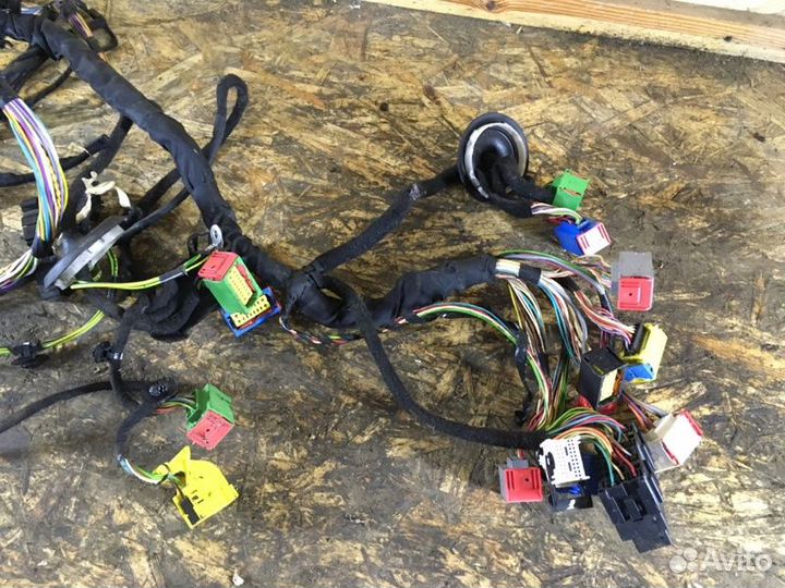 Проводка салона Peugeot 408 седан 1 2014