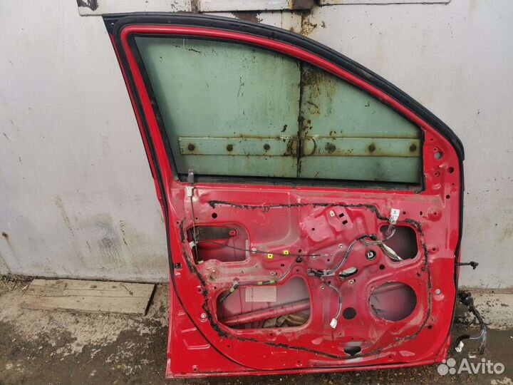Дверь боковая на Тойота Платц