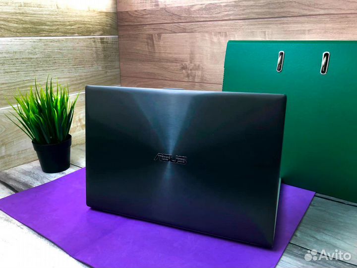 Ультрабук Asus i7/GeForce/240 GB SSD/13.3