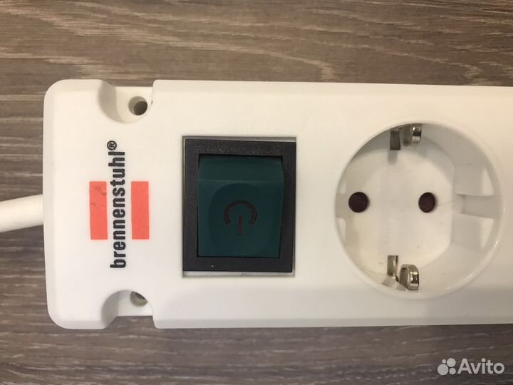 Удлинитель на 5 розеток, 2 USB, 3 метра, Германия