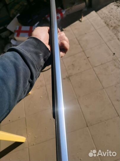 Молдинги передних стекол Skoda Superb 3