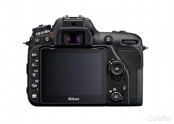 Nikon D7500 Body / NEW