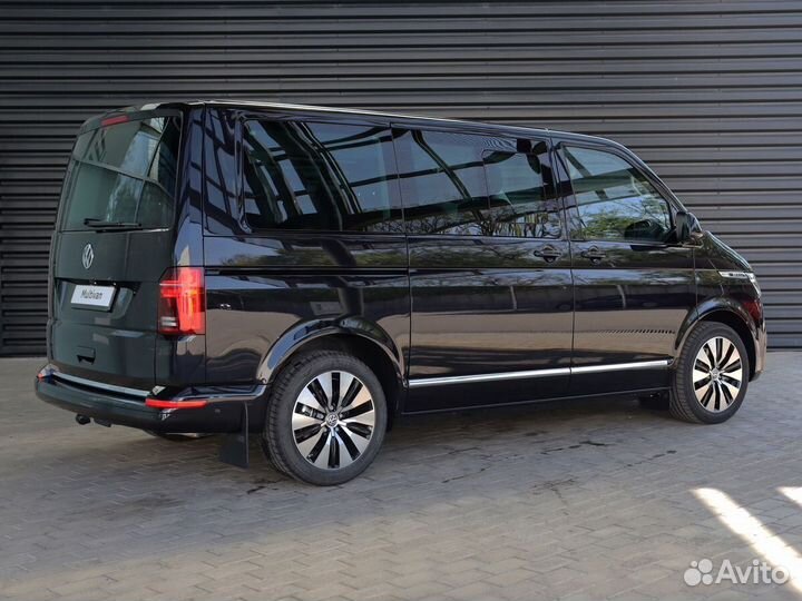 Volkswagen Multivan 2.0 AMT, 2024