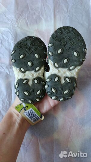 Босоножки детские 19 размер новые