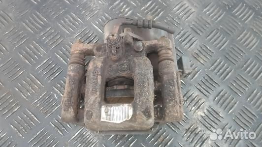 Суппорт тормозной задний правый citroen C4 picasso 2 (SNP08OO01)