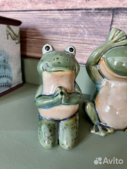 Лягушки фигурки и статуэтки