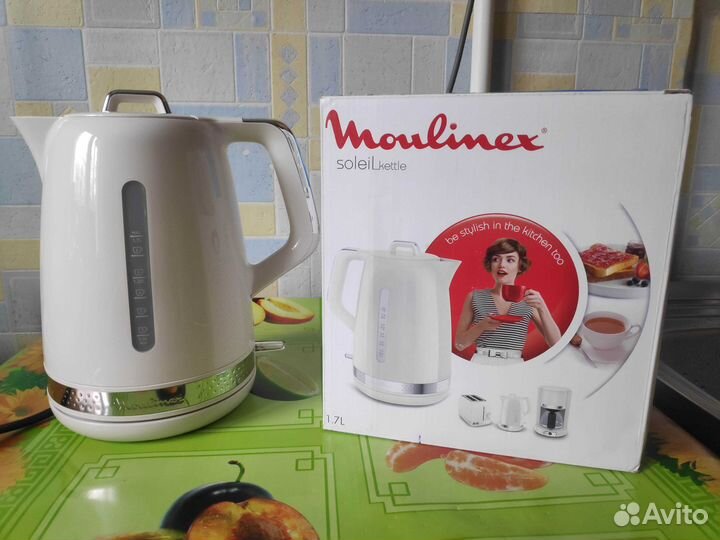 Электрочайник Moulinex Soleil BY320A30 бежевый