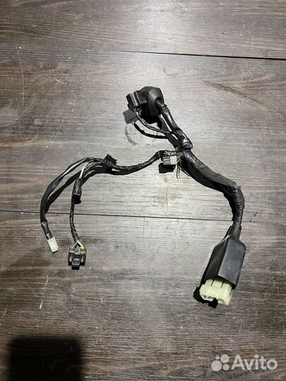 Передняя часть проводки Suzuki DL650 V-strom 04-11