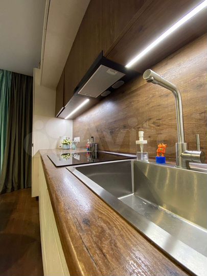 2-к. квартира, 57 м², 10/14 эт.