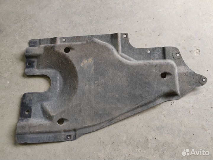 Защита днища Volkswagen Touareg 3 2019 4M4825213D