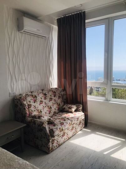 2-к. квартира, 54 м², 1/3 эт.