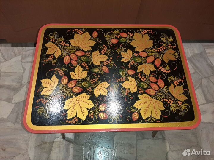 Набор посуды, столик хохлома