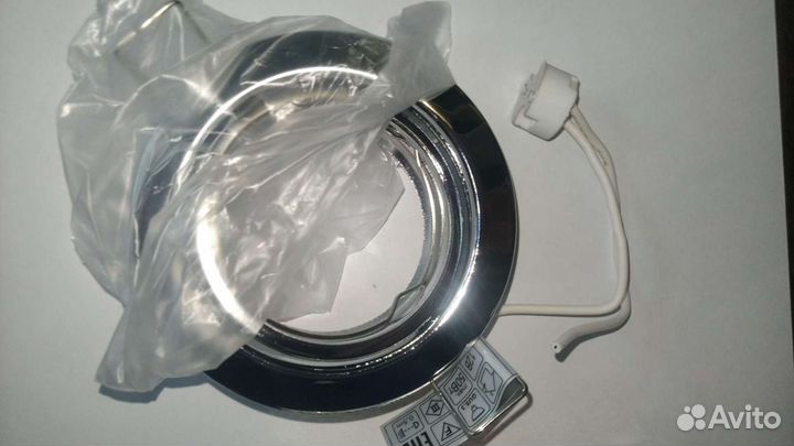 Точечный светильник светильник встраиваемый новый