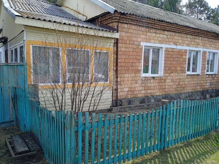 Дом 75,6 м² на участке 12 сот.