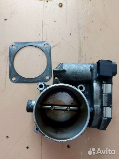 Продаю магнитолу Volvo s60