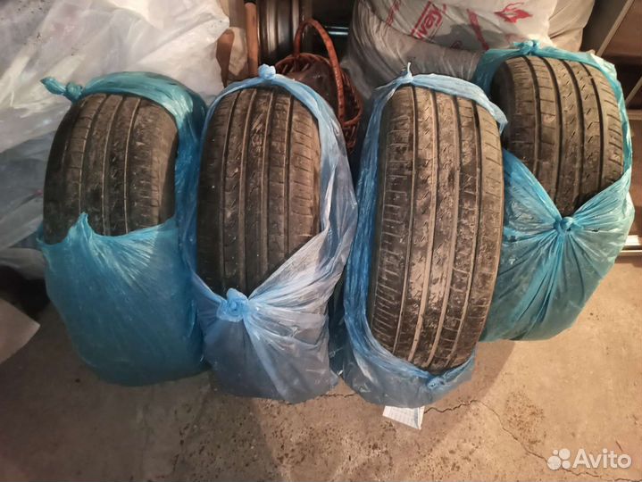 Pirelli Cinturato P1 205/60 R16