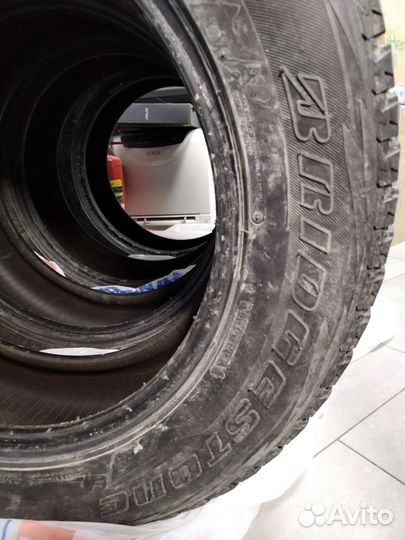 Bridgestone Blizzak DM-V1 225/65 R18
