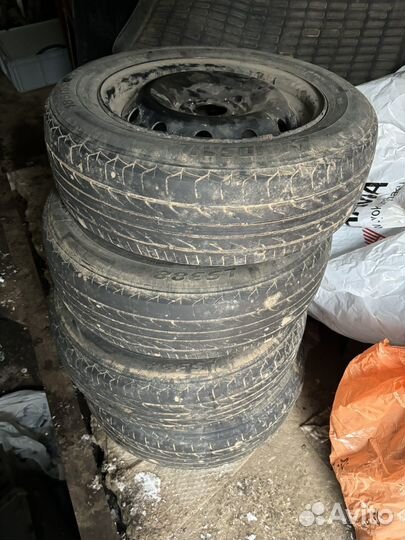 Колеса на nissan almera r15