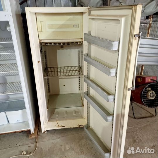 Холодильник