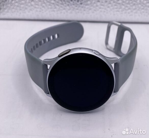 Samsung Galaxy Watch Active2 SM-R830