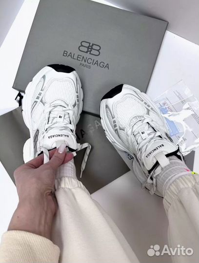 Кроссовки Balenciaga 36,37 размер