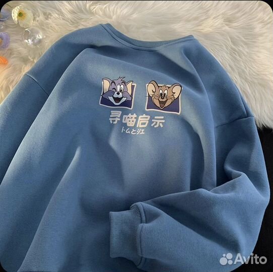 Свитшот новый