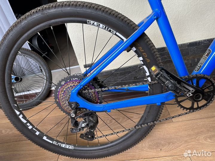 Велосипед горный trinx DVY 1300 elite